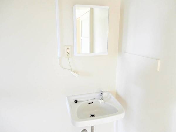 apartment 東京都港区虎ノ門４丁目３－１３ ヒューリック神谷町ビル４階