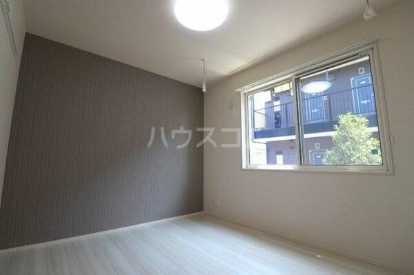 apartment 埼玉県南埼玉郡宮代町本田３丁目
地図を見る