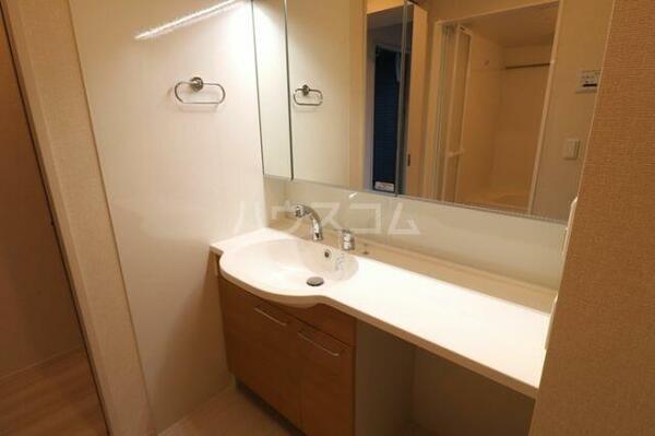 apartment 埼玉県南埼玉郡宮代町本田３丁目
地図を見る