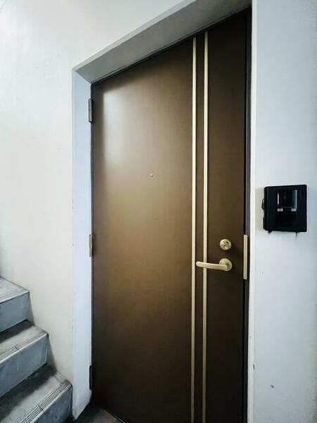 画像6:玄関ドア☆