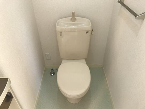 トイレ：同物件別部屋