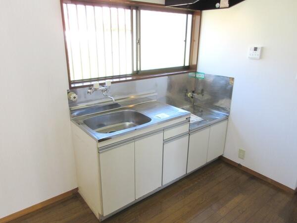 detached 福島県須賀川市森宿字膳棚

地図を見る