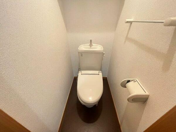 トイレ：別部屋反転画像参考
