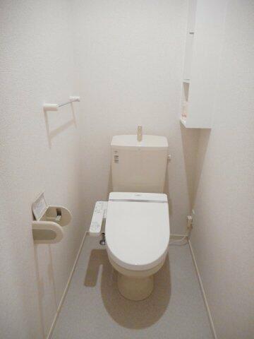 画像7:【Ｍ＆Ａ・トロワ】落ち着いたトイレです