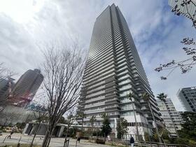 Ｗ　Ｃｏｍｆｏｒｔ　Ｔｏｗｅｒｓ　ＥＡＳＴ