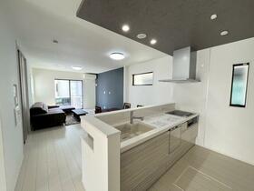 大阪府泉南市新家