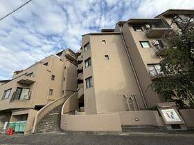 大阪府泉南市信達牧野