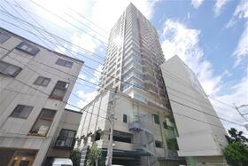 ＣＰ　ＴＯＷＥＲ  ｜ 福岡県北九州市小倉北区馬借１丁目（賃貸マンション2LDK・13階・50.35㎡） その1