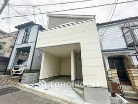 神奈川県横浜市金沢区富岡西３丁目