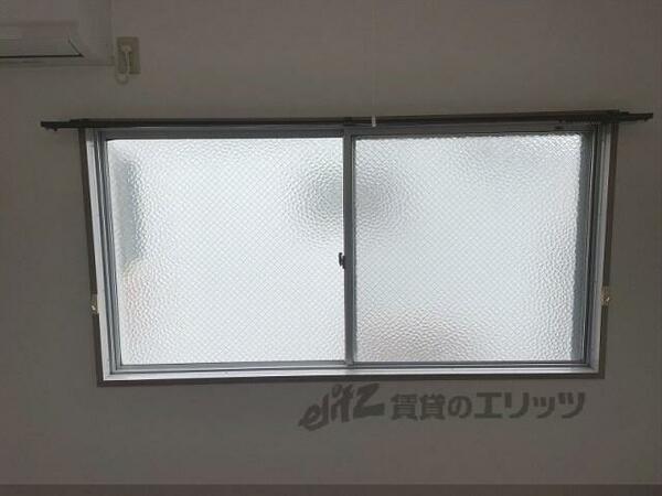 画像13:窓