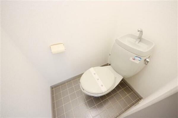 画像5:バス・トイレ別室です！