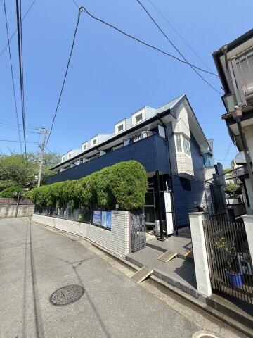画像2:JR横須賀線「衣笠」駅徒歩13分、平坦の道のりです。