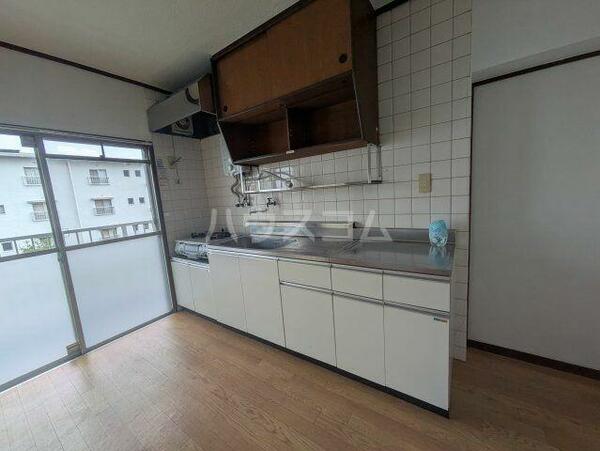 apartment 埼玉県上尾市本町４丁目
地図を見る