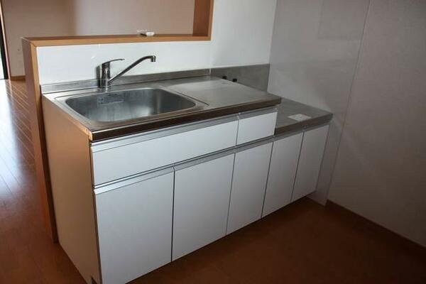 apartment 茨城県鉾田市舟木
舟木の賃貸情報を見る
物件地図