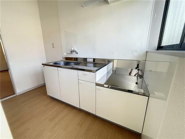 apartment 福島県伊達郡川俣町大字鶴沢字鶴東
鶴沢の賃貸情報を見る
物件地図