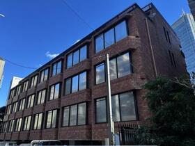 東京都港区赤坂４丁目