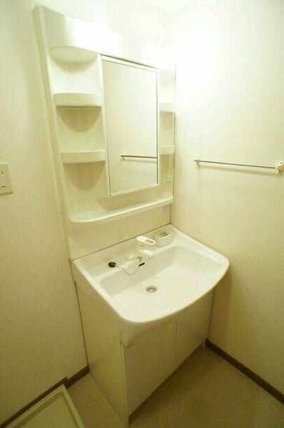 apartment 群馬県沼田市高橋場町
高橋場町の賃貸情報を見る
物件地図