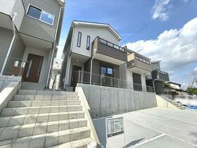 東京都昭島市中神町２丁目