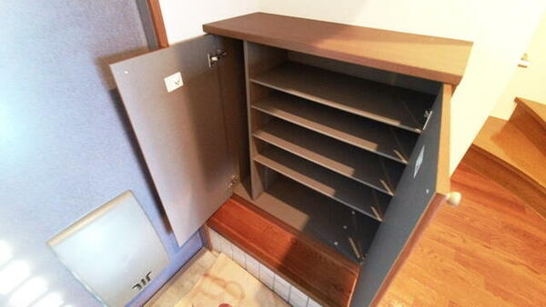 detached 埼玉県鴻巣市大間１丁目

地図を見る