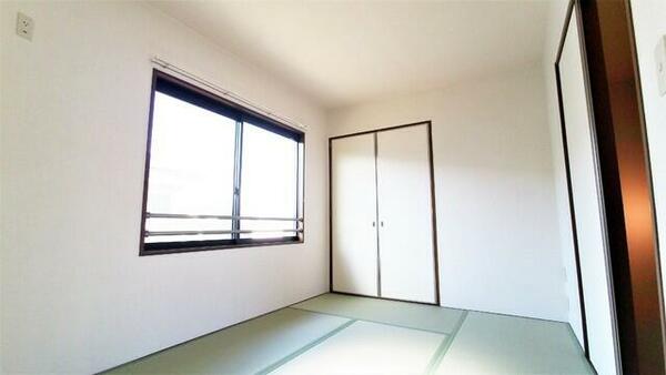 detached 埼玉県鴻巣市大間１丁目

地図を見る