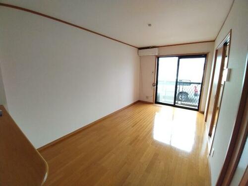 フィオーレ_内装_0