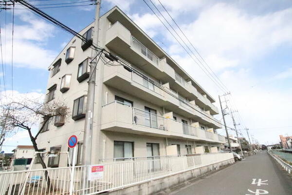 apartment 埼玉県鶴ヶ島市脚折町１丁目
地図を見る