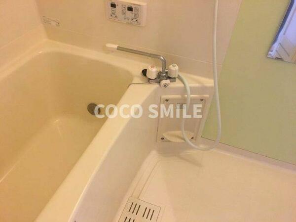 画像6:きれいなお風呂です 【COCO SMILE　ココスマイル】