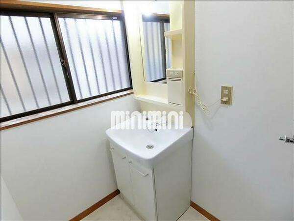 detached 埼玉県鴻巣市宮前

地図を見る