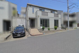 神奈川県伊勢原市岡崎