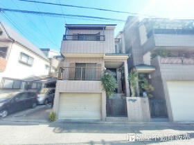 兵庫県尼崎市東園田町3丁目