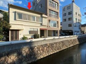 広島県呉市東中央１丁目