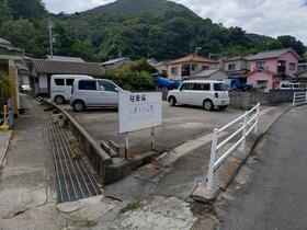 広島県呉市仁方皆実町
