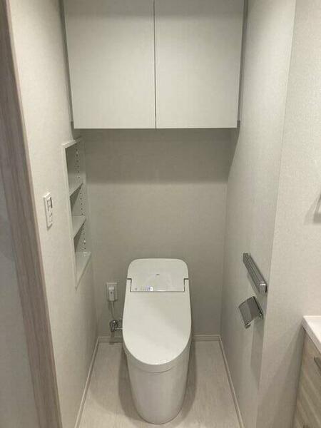 画像6:ゆったりとした空間のトイレです