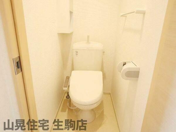 画像7:ゆったりとした空間のトイレです