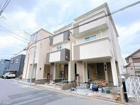 埼玉県さいたま市浦和区駒場１丁目