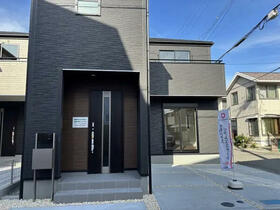 兵庫県西宮市南甲子園2丁目