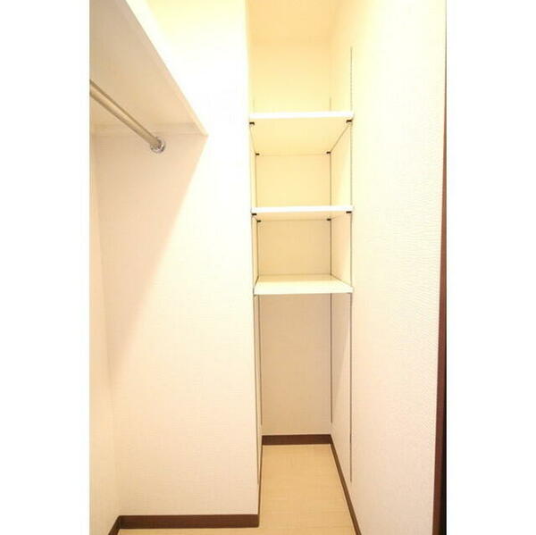 apartment 茨城県牛久市牛久町
地図を見る