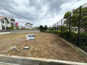 兵庫県伊丹市御願塚１丁目