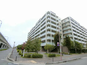 ディーグラフォートレイクタウン　Ｆ館