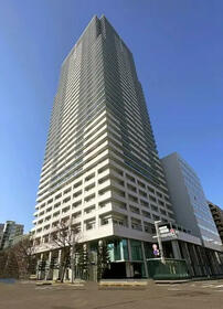 ８・３スクエアディーグラフォート札幌ステーションタワー