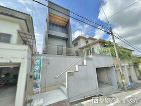 大阪府寝屋川市成田東町