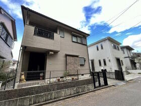 兵庫県川西市清流台