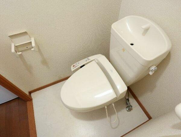 画像6:シンプルで使いやすいトイレです