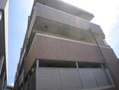 中巨摩郡昭和町西条 3階建 築8年のイメージ