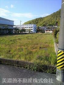 岐阜県岐阜市長良西山前