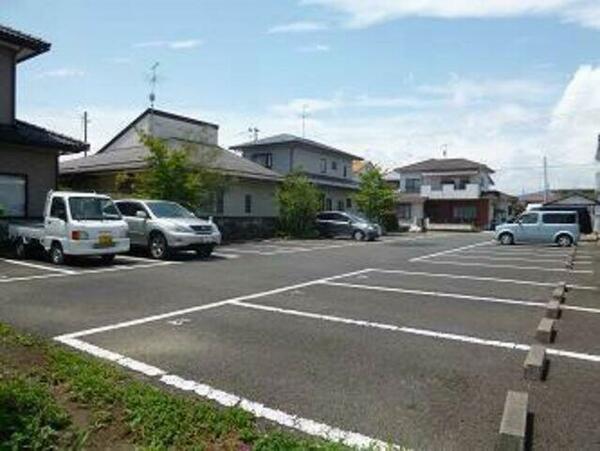apartment 福島県伊達市保原町字西町
地図を見る