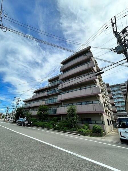 大阪府吹田市泉町３丁目(賃貸マンション3LDK・3階・66.79㎡)の写真 その1