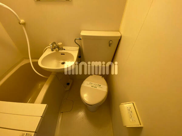 画像6:清潔感あるトイレです
