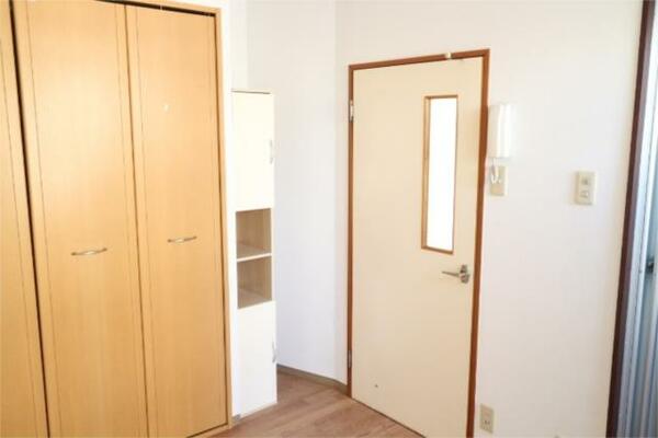 画像15:キッチンとの入口に扉があり独立したお部屋となります。