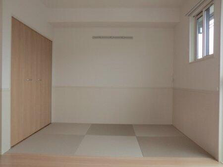 画像6:柔らかい畳が心地よい和室